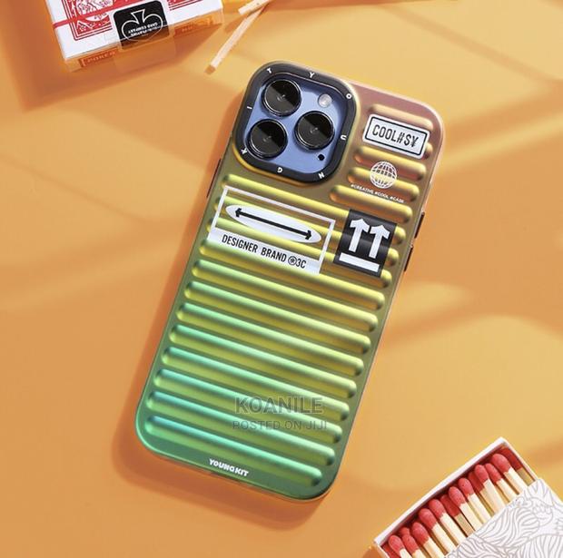 iPhone 13 13pro Back Cover - thumbnail 2