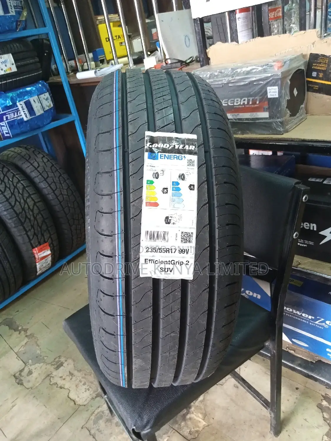 235/55r17 Goodyear Tyre
