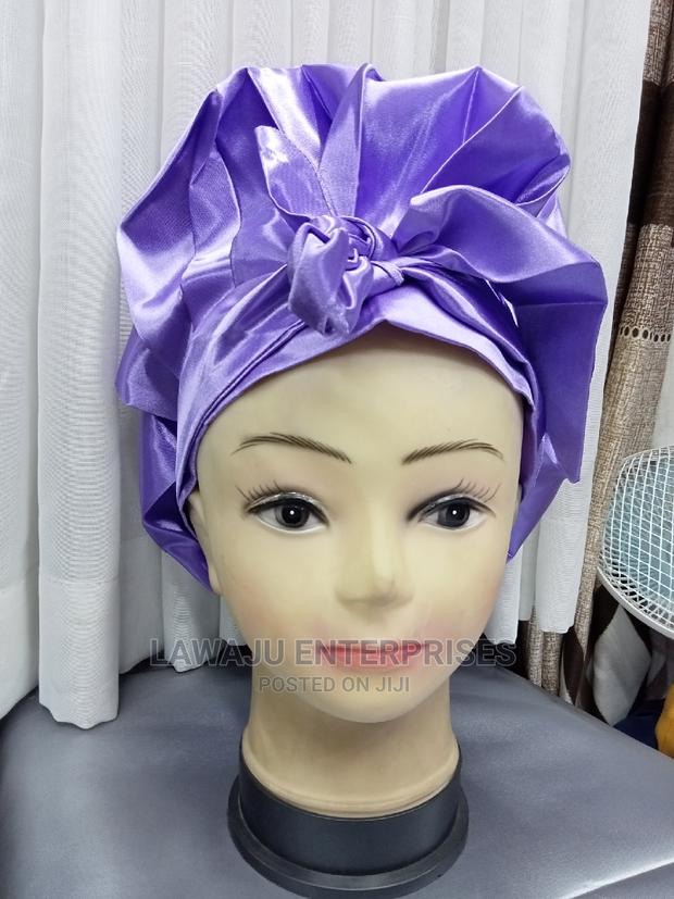 Comfy Knot Tied Satin Bonnet - thumbnail 4
