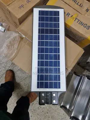 120 Watts Solar Street Light