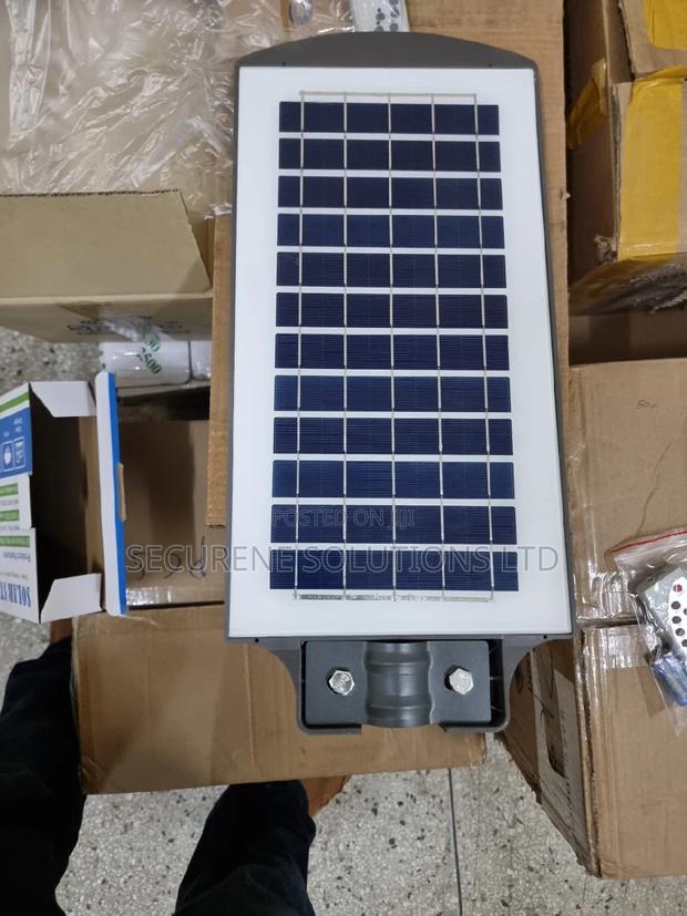 90 Watts Solar Street Light - thumbnail 3