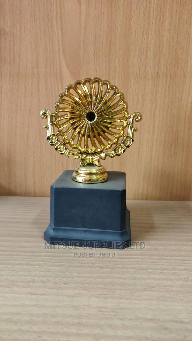 Student's Activities Trophy-6" - main view