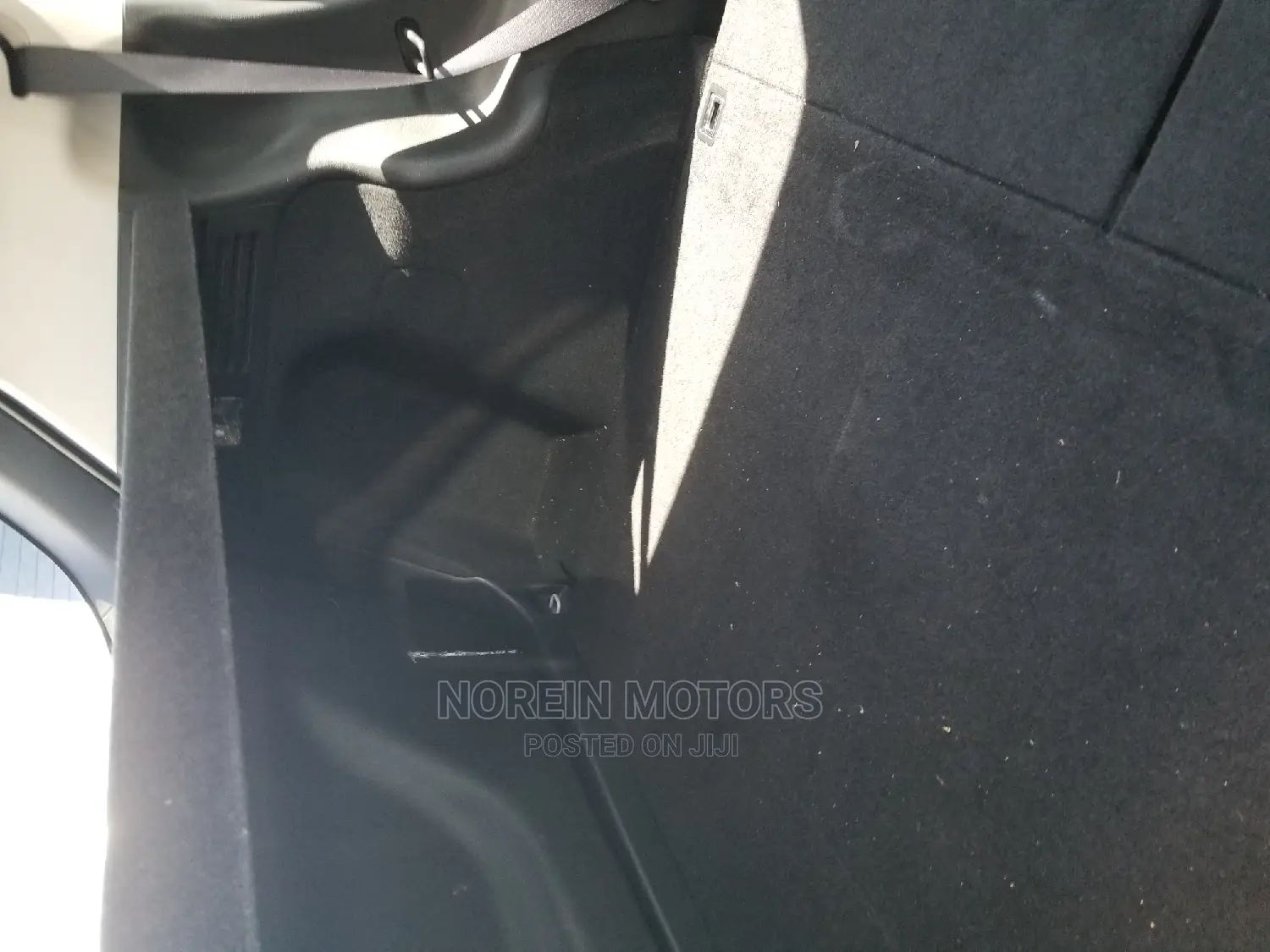 Honda Vezel 1.5 Hybrid 2WD 2015 White