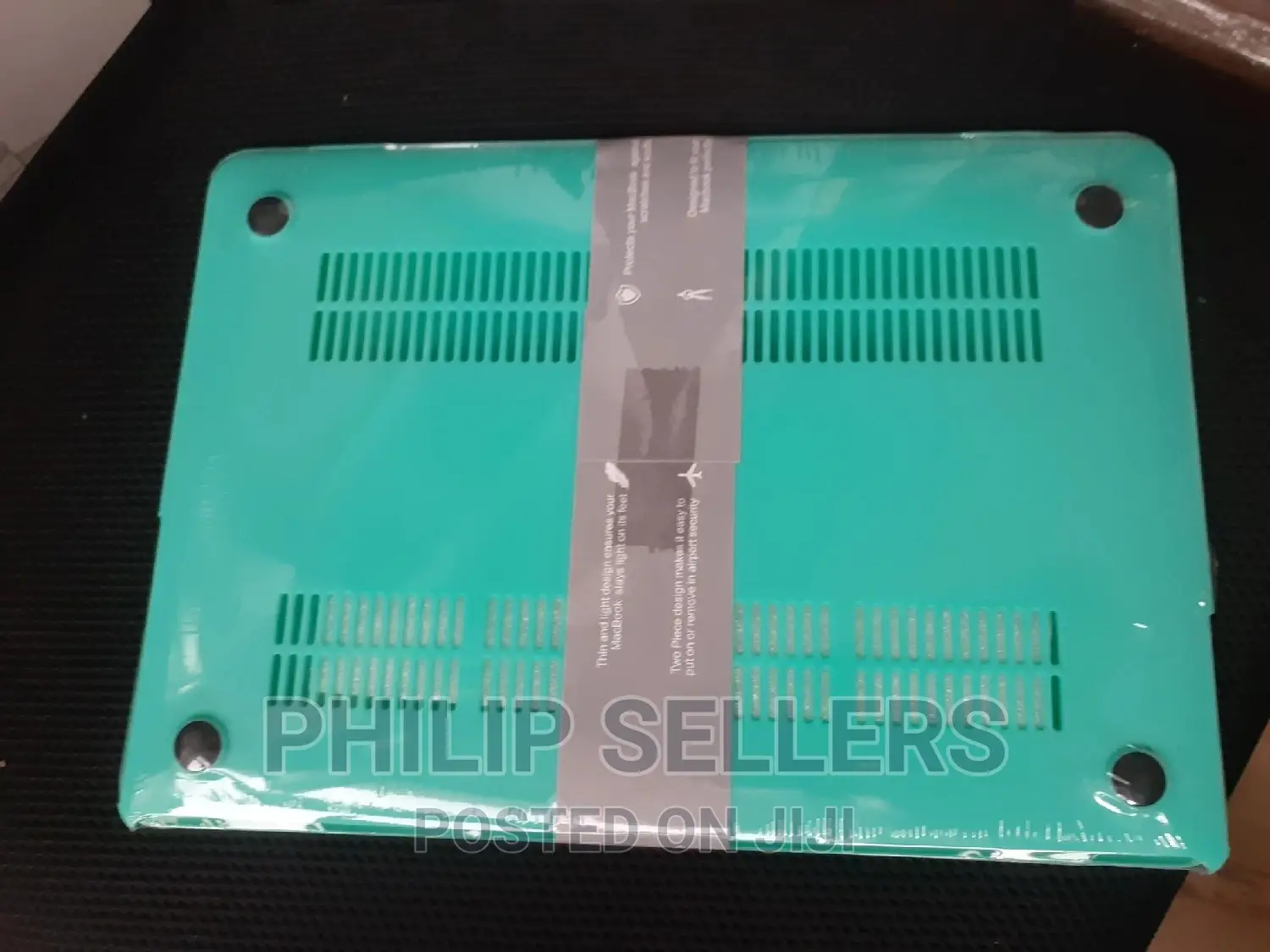 Logo Cut Out Case Hard Cover Macbook Pro M1