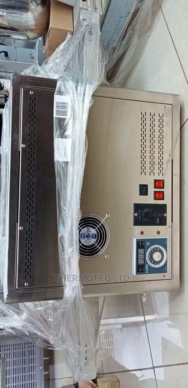 Gas Conveyor Pizza Oven. - main view