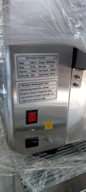 Gas Conveyor Pizza Oven.
