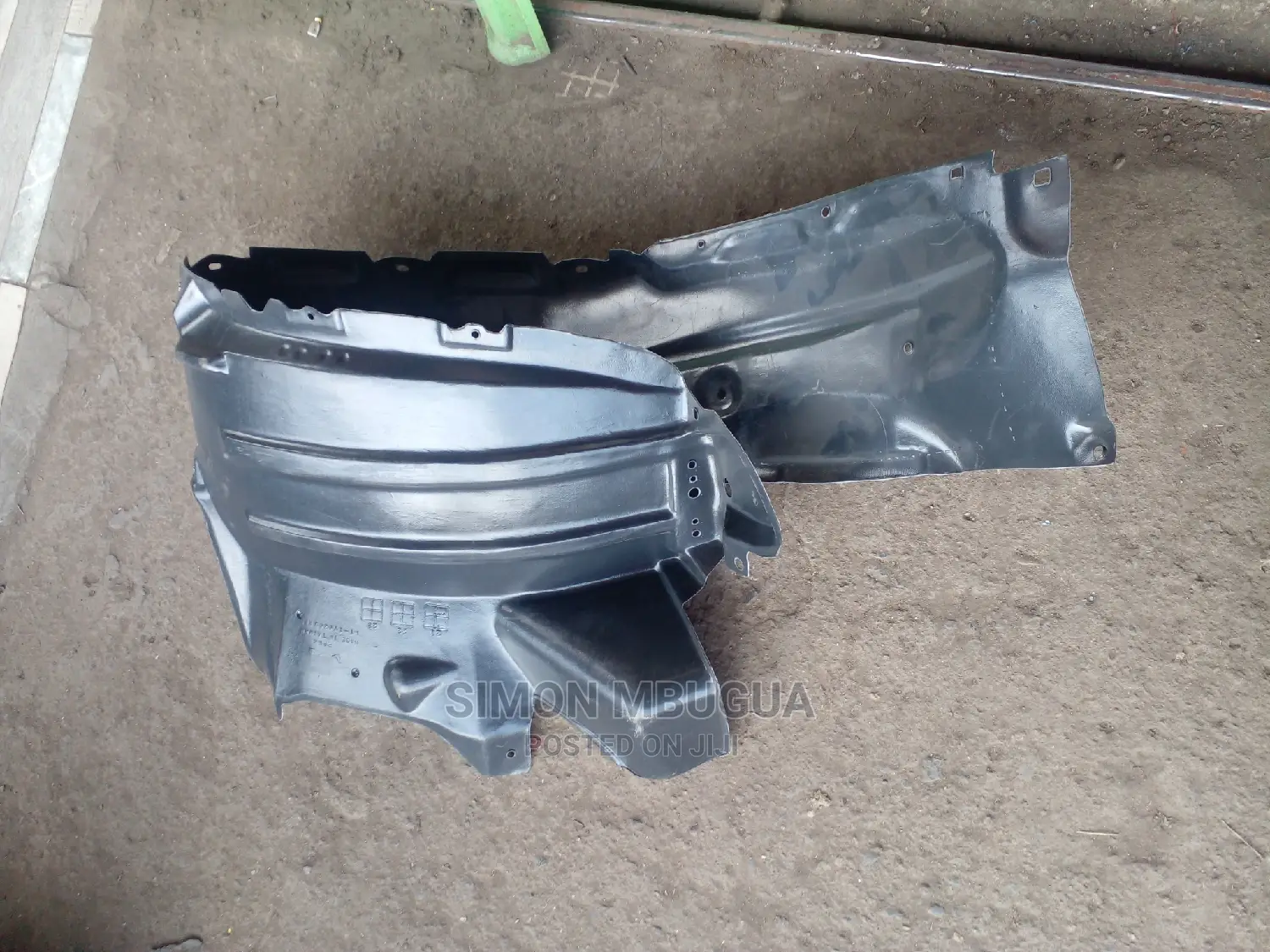 V8 200 Series Stoneguards