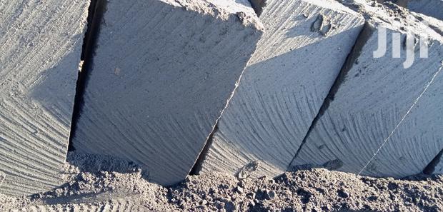 Machine Cut Stones - thumbnail 2