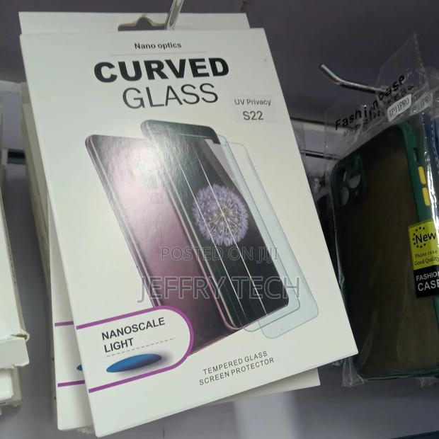 Uv Privacy Curved Tempered Glass for Samsung S22 - main view