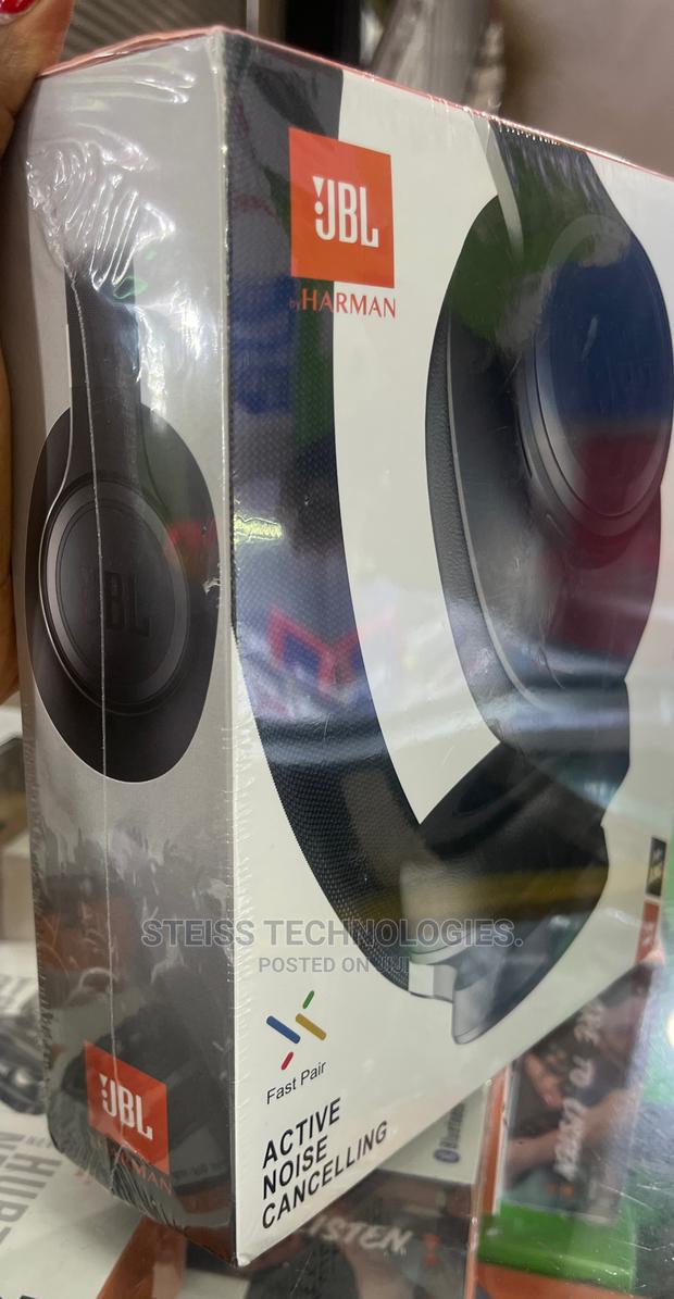 JBL Live-660 Wireless Headphones. - thumbnail 3