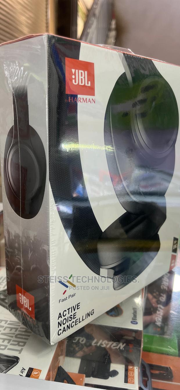 JBL Live-660 Wireless Headphones. - thumbnail 4