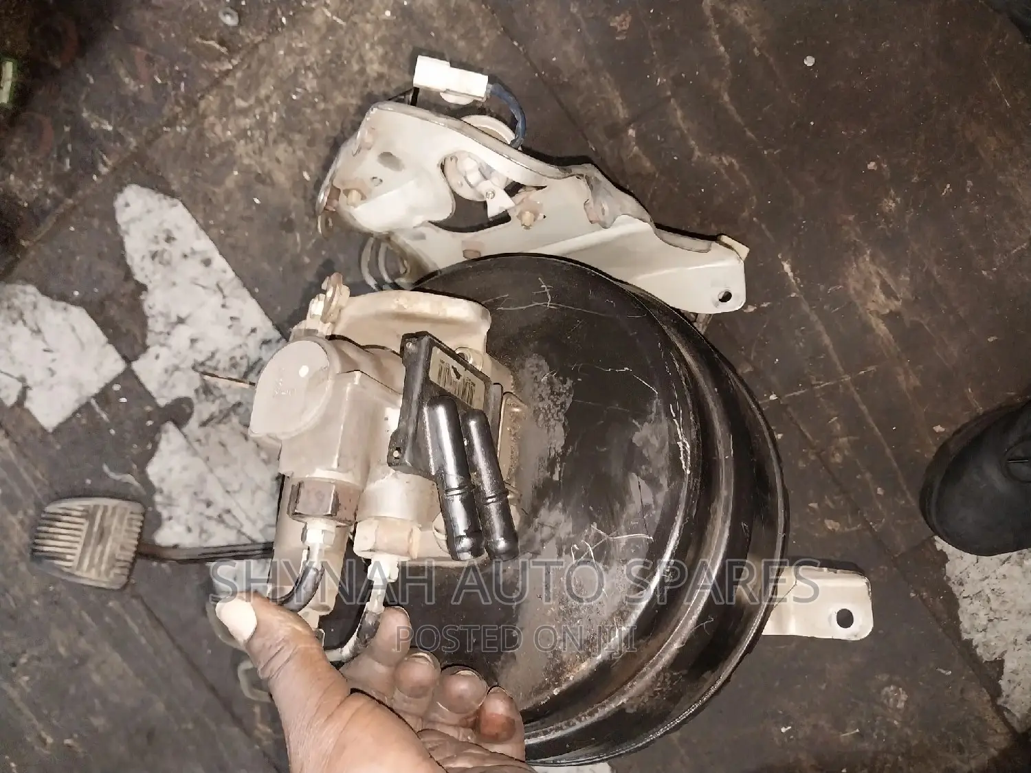 Brake Booster and Master Cylinder Dyna
