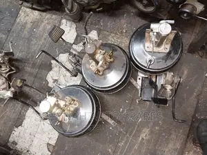 Brake Booster and Master Cylinder Mitsubishi Canter 32,32,34