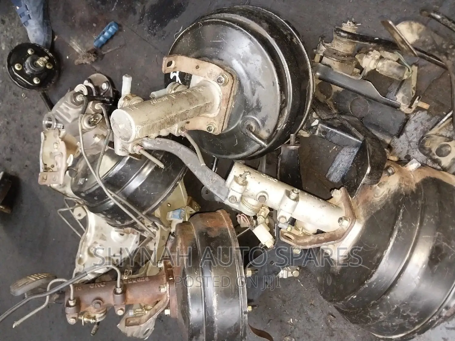 Brake Booster and Master Cylinder Mitsubishi Canter 32,32,34
