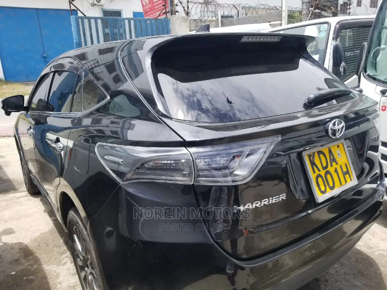 Toyota Harrier SV Premium 2014 Black