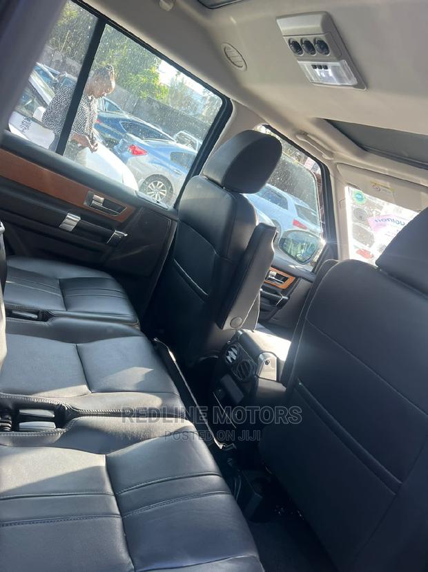 Land Rover Discovery 2016 Brown - thumbnail 3