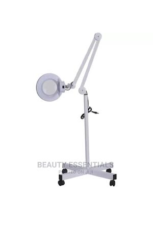 5x Esthetician Magnifying Lamp - thumbnail 2