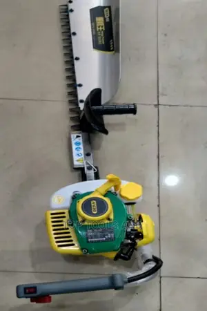 Dera Petrol Hedge Trimmer