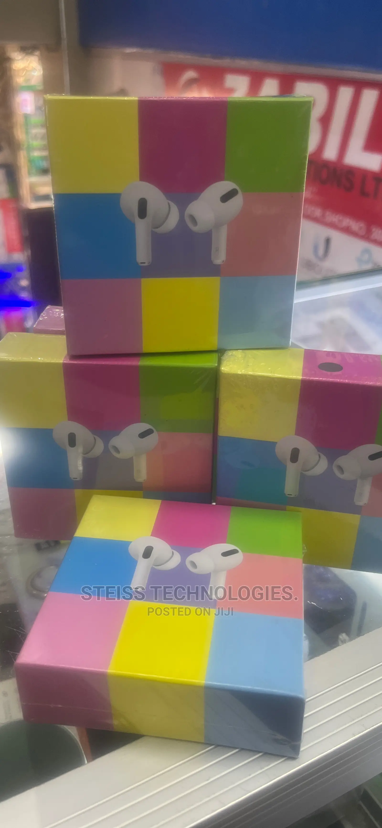 New-Airpods Pro.