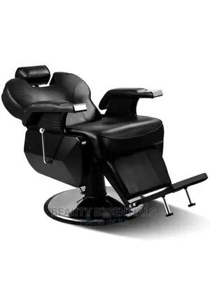 Jumbo Black Barber Seat