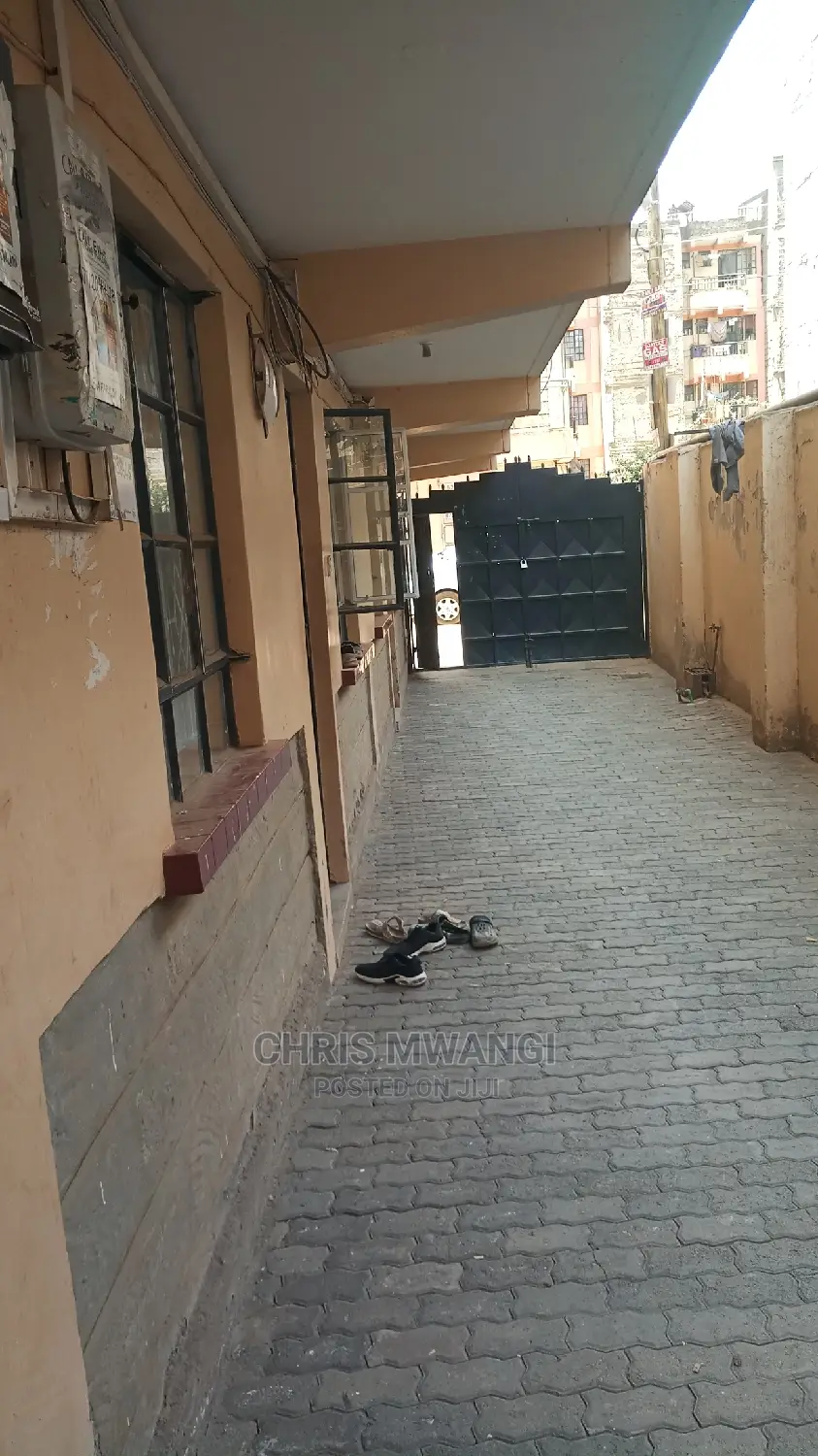2bdrm Block of Flats in Trm Drive, Roysambu for Sale