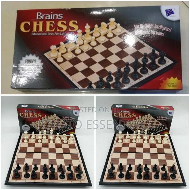 Chess Board Game - thumbnail 3