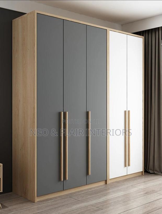 Form Press Wardrobe - thumbnail 2