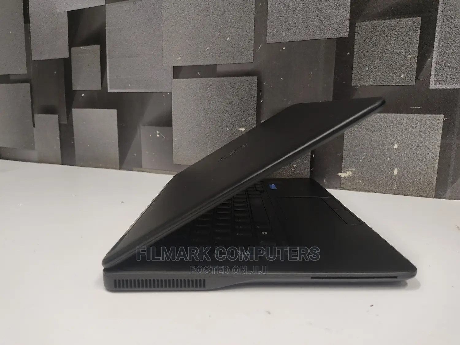 Laptop Dell Latitude 12 E7250 8GB Intel Core I5 SSD 256GB