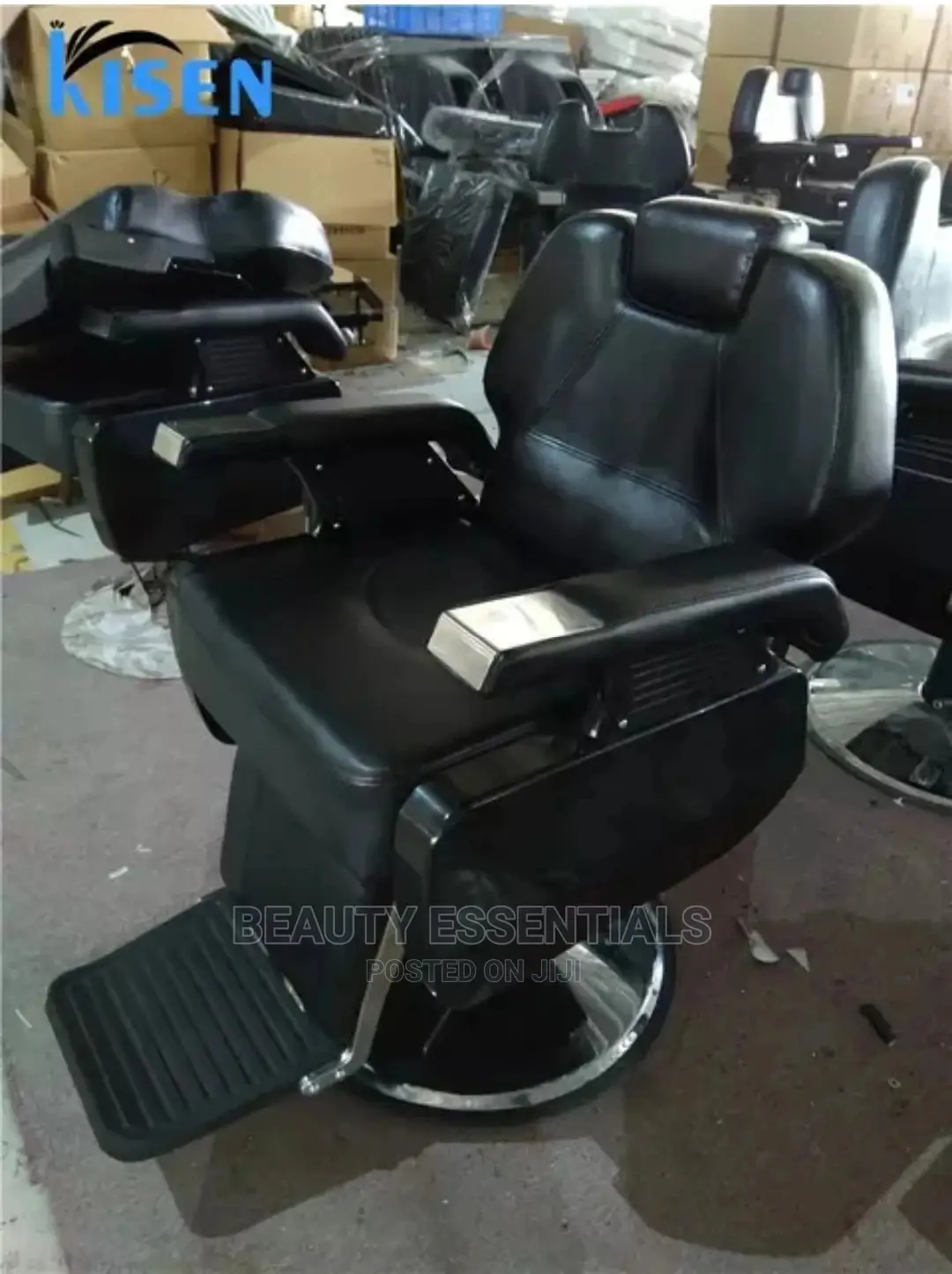 Black Shaving Jumbo Seater