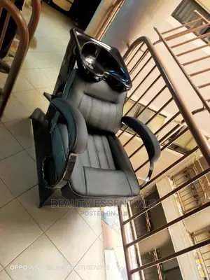 Shampoo Black Plain Sink