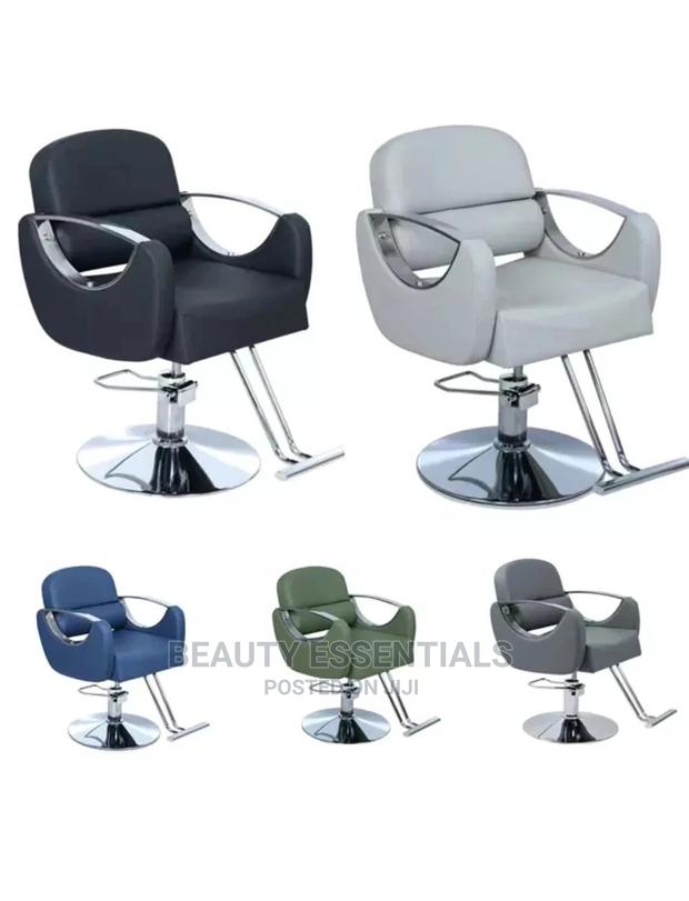 Salon Executive Styling Seats - main view