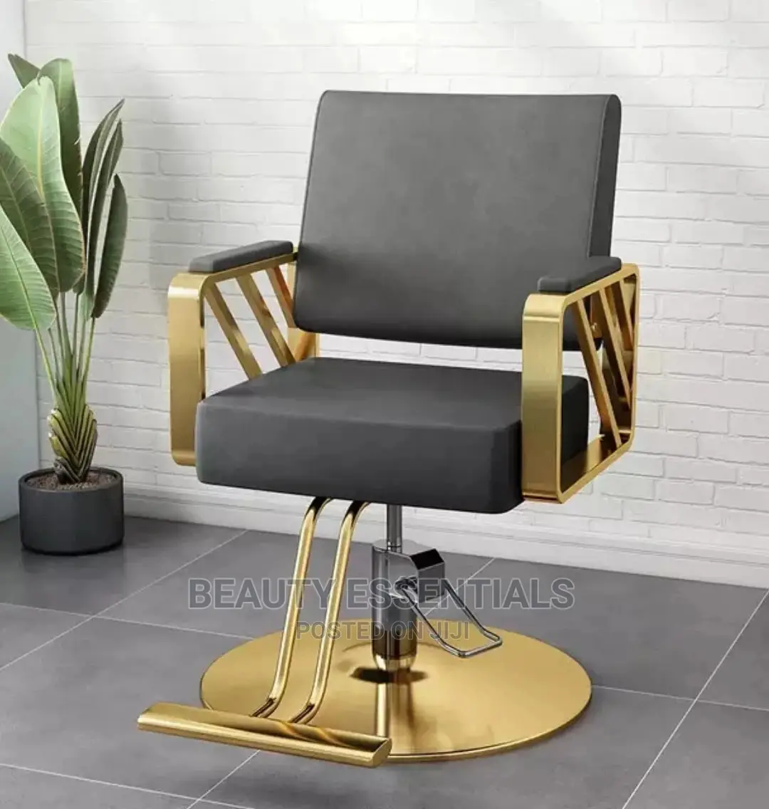 VIP Gold Salon Seat
