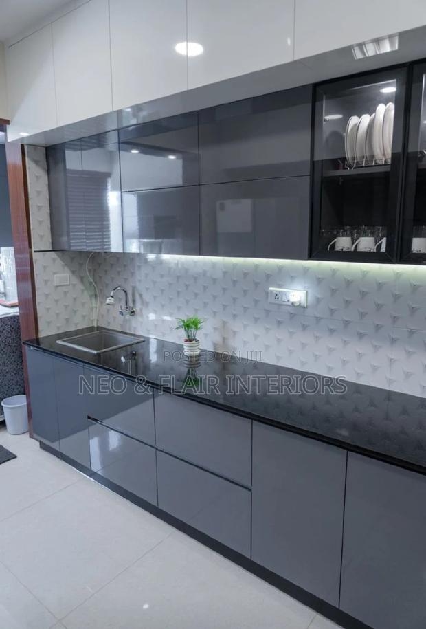 Modern Kitchen Fitting