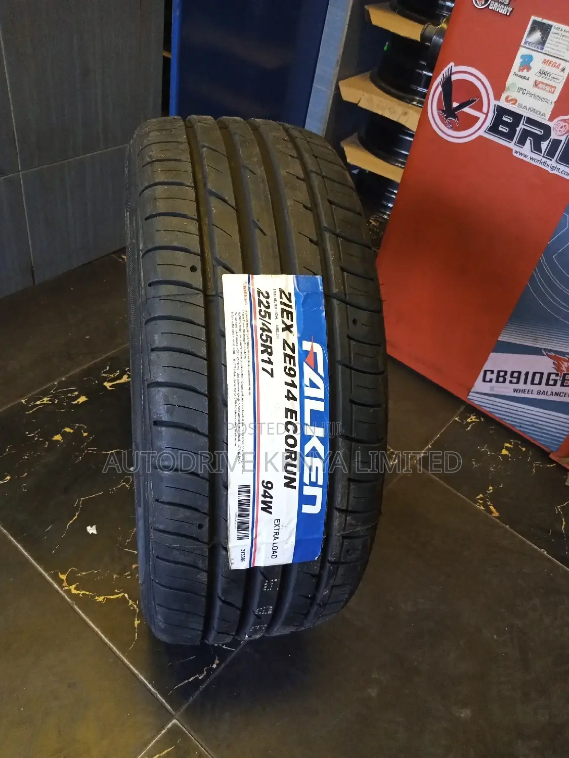 225/45r17 Falken Tyre