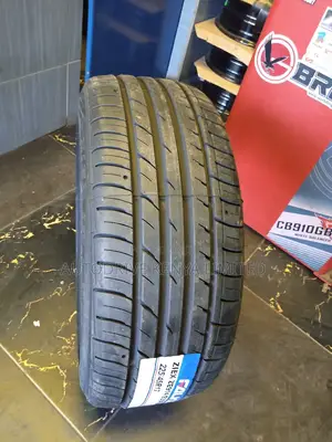225/45r17 Falken Tyre