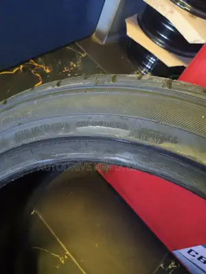 225/45r17 Falken Tyre