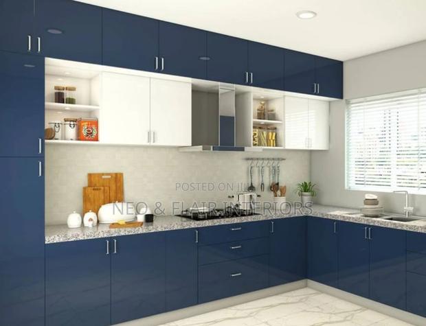 Modern Kitchen - main view