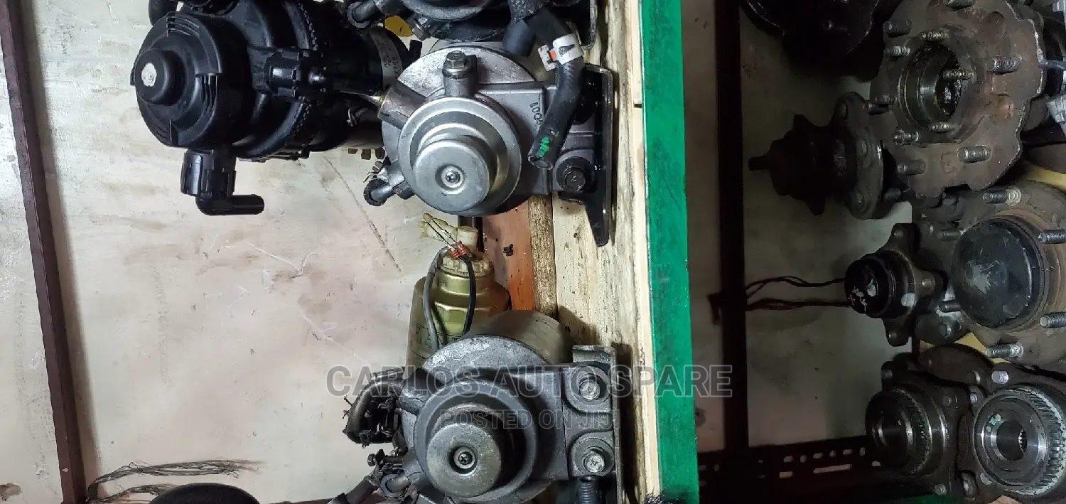 Fuel Pump L200