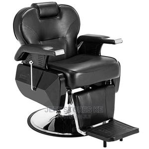 Professional Barber Chair - thumbnail 2