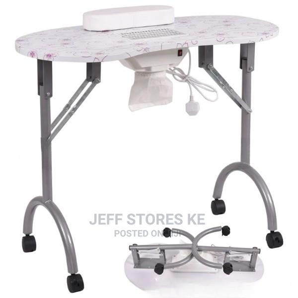 Manicure Table With Dust Collector