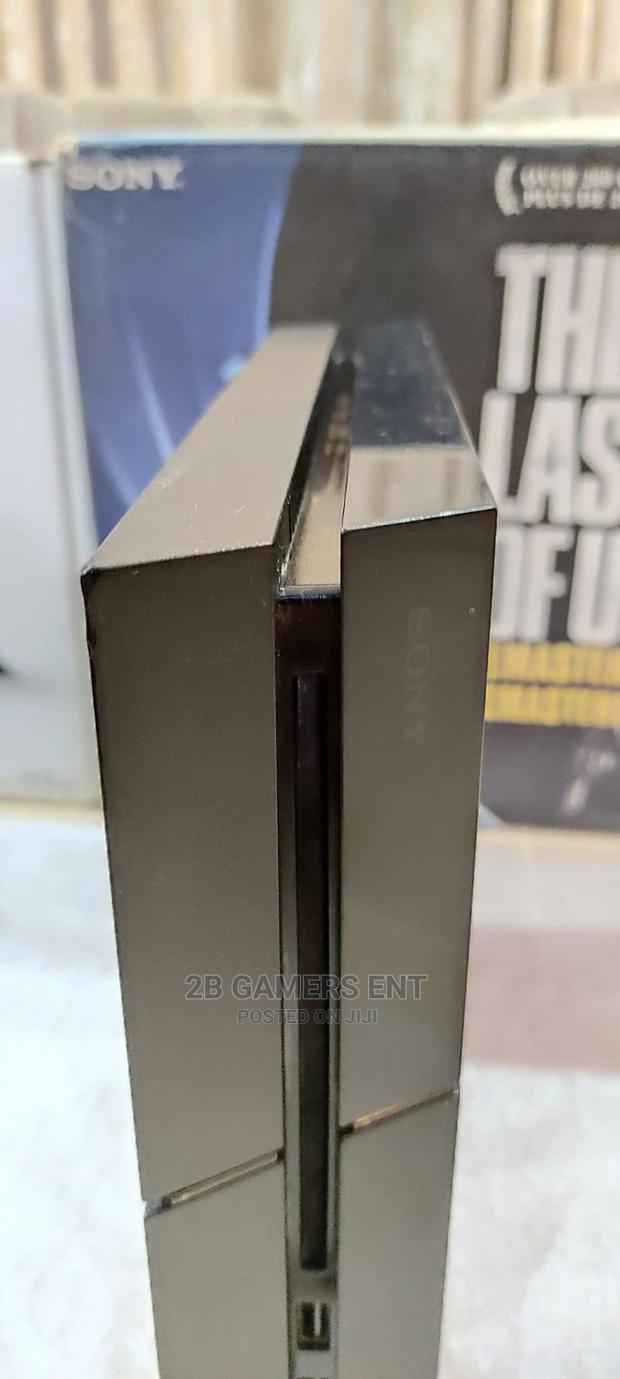 Standard Black Ps4 - thumbnail 3
