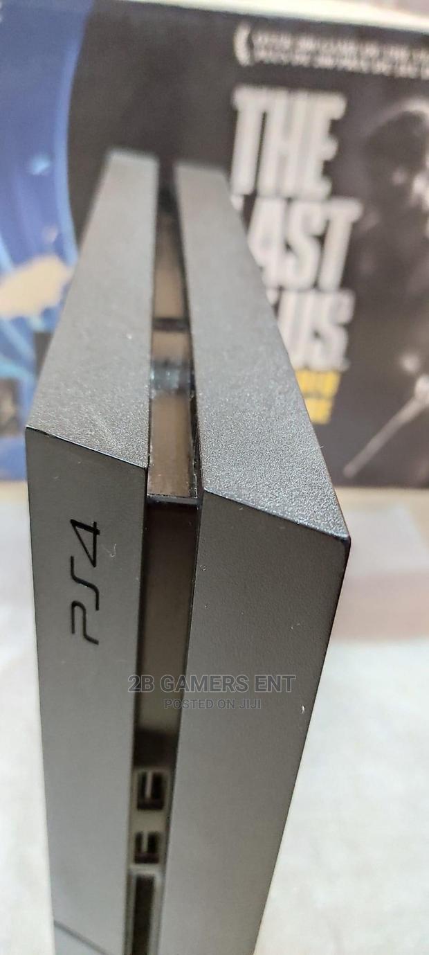 Standard Black Ps4 - thumbnail 4