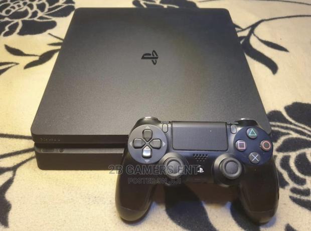 Slim Console Ps4’S - thumbnail 4