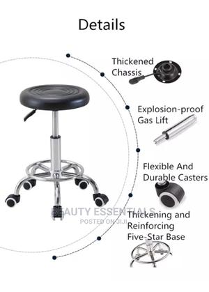 Black Pedicure Round Stool - thumbnail 2