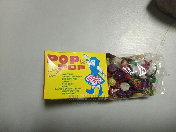 Pop Pop Crackers - thumbnail 2
