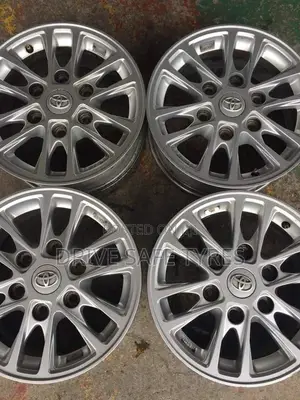 17 Inch Hilux Original Rims Set (Japan)