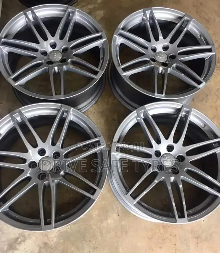 19 Inch Benz Original Rims Set (Germany)
