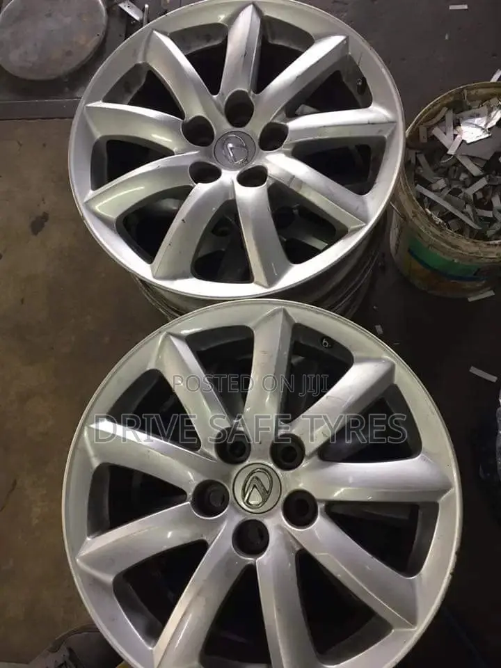 19 Inch Lexus New Shape Original Rims Set (Japan)