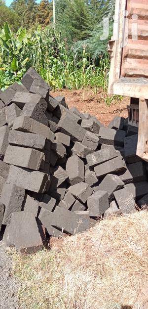 Machine Cut Stone - thumbnail 3