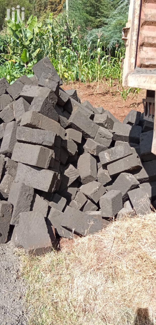 Machine Cut Stones(Ndarugo)